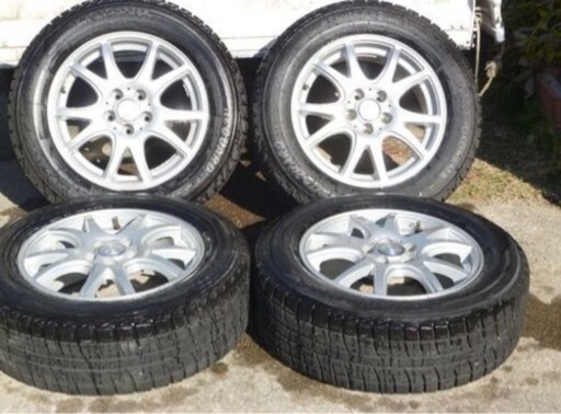 スタッドレスタイヤ　4本セット