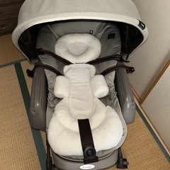 ネムリラ 電動ハイローチェア の画像