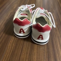 ボーリングシューズ