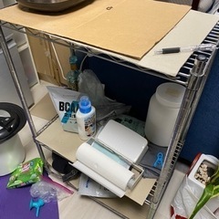 メタルシェルフ