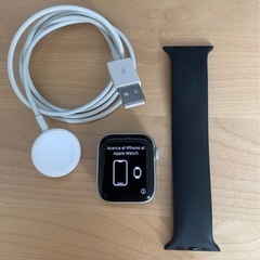 【お値下げ】Apple Watch SE GPSモデル 40mm シルバーアルミニウムケース