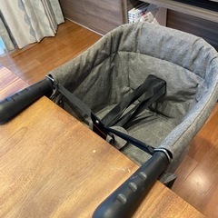 【受渡し予定者様決定しております】お食事イスの画像