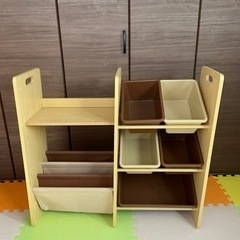 オモチャ箱