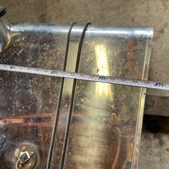 ステンレス燃料タンク！ステーバンド付き！ダンプ、ミキサーに！の画像