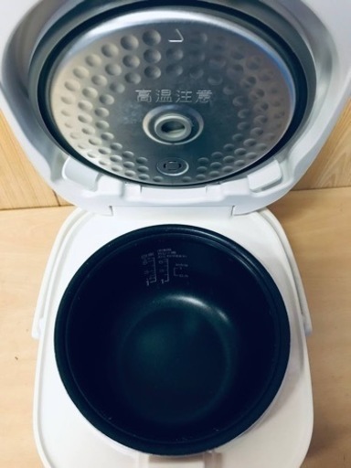 ④✨2016年製✨2138番 Haier✨ジャー炊飯器✨JJ-M55B(W)‼️
