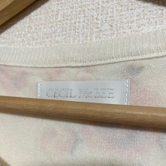CECIL McBEE 花柄 フェミニン カーディガンの画像
