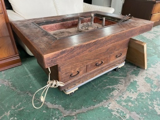 決まりました☆囲炉裏☆アンティーク品☆レトロ家具?