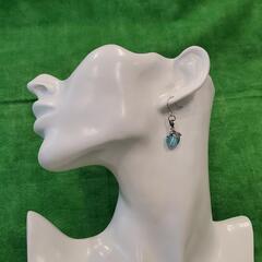 (ハンドメイド)可愛いイルカのキャッツアイピアス♪の画像