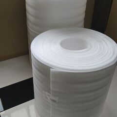 クッション性抜群☆発泡緩衝材 28ｍ×2本  アウトレット品 【...