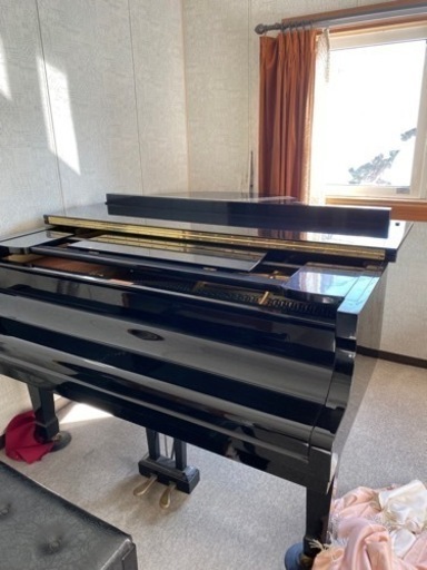 購入予定者決定　ヤマハ　グランドピアノ　G2