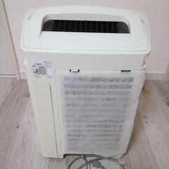 〖取引中〗ジャンク品　シャープ加湿空気清浄機2012年製　KC-Z45-Wの画像