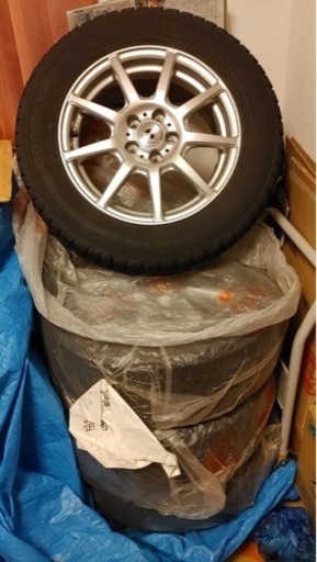 スタッドレスホイルセット　195\65R15 5x100