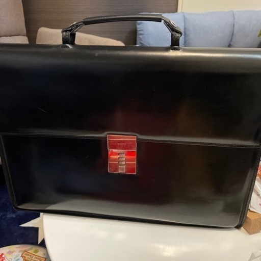 GUCCIビジネスバッグ