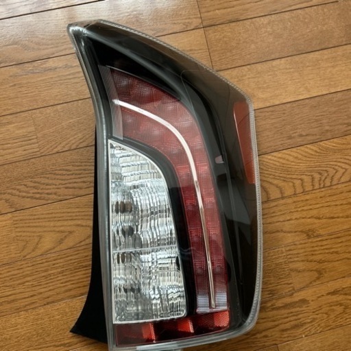 プリウス30gs風テールランプ　本日のみのお値段