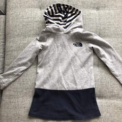 ノースフェイス、ディズニープリンセスワンピース、レギンス✖︎ガール