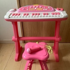 キティちゃん ピアノのおもちゃ差し上げますの画像