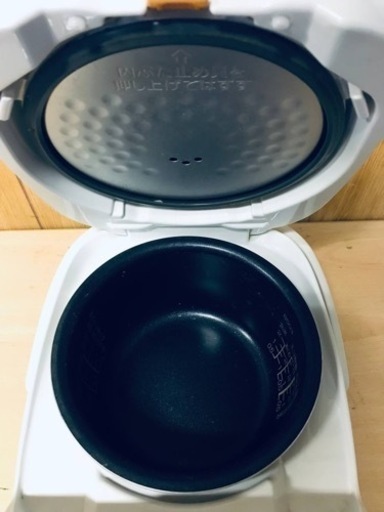 ✨2018年製✨ 2796番 象印✨ジャー炊飯器✨NL-BC05‼️