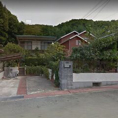 敷地内駐車場2台付き🚘🚗犬種・猫・多頭飼い相談可能✨専用庭が大変...