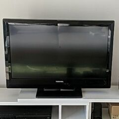 テレビ 32型