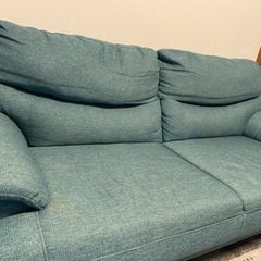 【話し中】ニトリソファーの画像