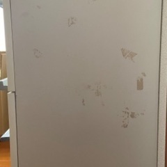 4×4ホワイトラック　カフェ風の画像