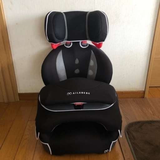 ジュニアシート　エールべべ　チャイルドシート
