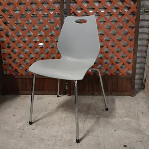 チェア １脚　グレー　新品保管品