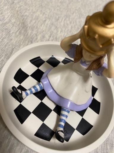 水曜日のアリス　アクセサリートレイ アリスと王冠