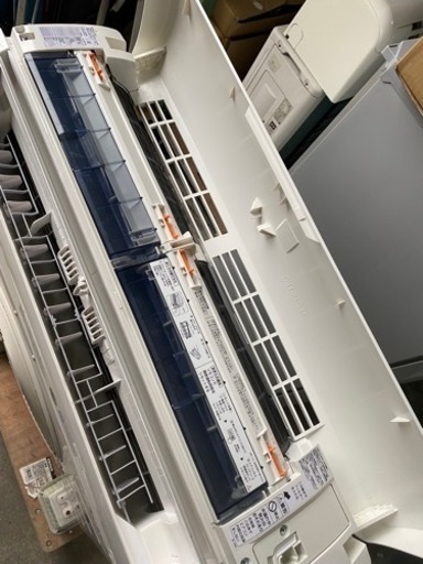 SHARP ルームエアコン AY-E22EE3 2015年製　6畳●D123G008