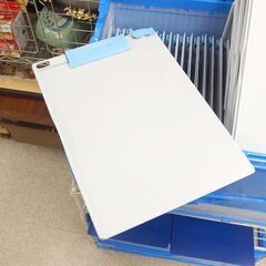 まとめ買い歓迎！！ A4クリップバインダー 1枚70円～ 事務用品 オフィス☆ 札幌市 北区 屯田 の画像