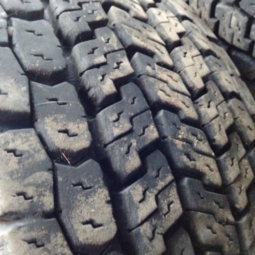 計6本 245/70R 19.5 136/134 6本 スタッドレス 外溝3mm弱 yokohama 計6本 245/70R 19.5 136/134 6本 スタッドレス 外溝3mm弱 yokohama