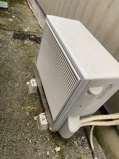 室外機　室内機