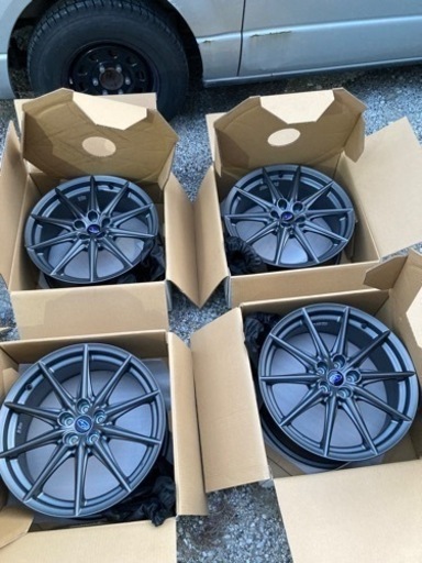 スバル新型BRZ ZD GR86 BRZ 18インチ純正ホイール 新車外し　4本セット！