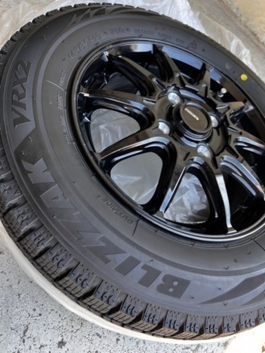 軽自動車スタッドレスタイヤホイールセット4本　ブリザック