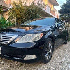 激安！LS460 希少な中期モデル