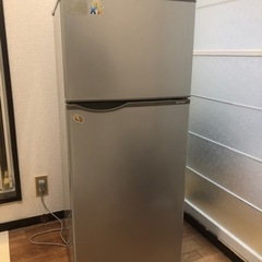 SHARP 冷蔵庫差し上げます(決まりました！)