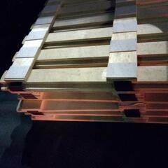 ダブルベッド用スノコの画像