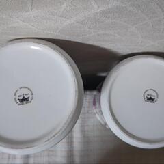 お取り引き決まりました。２月11日限定お値段【未使用】ロイヤルアーデンのトイレスタンド&トイレポットセットの画像