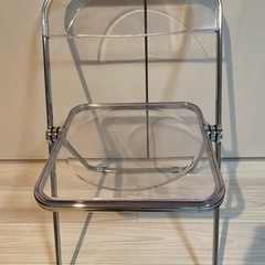 クリアチェア　椅子の画像