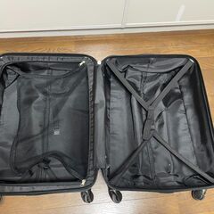 スーツケース　3〜4泊用　お譲りしますの画像