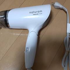  ドライヤー　テスコム Naturam TID190の画像