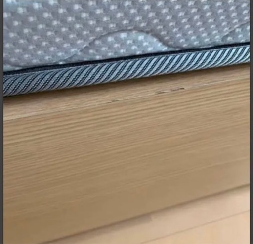 ニトリ　シングルベッド　フレーム　二つあります！