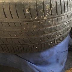 アミスタッド　タイヤホイール20インチ エルグランドにはいてました。の画像