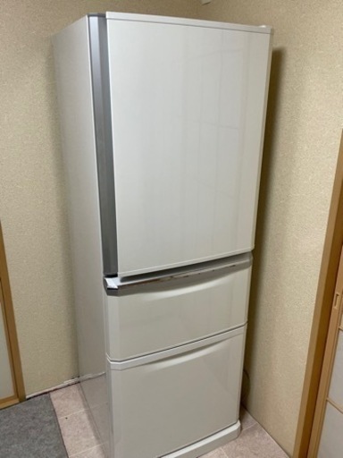 MITSUBISHI大型冷蔵庫(自動氷製付)   ??  値下げ中?