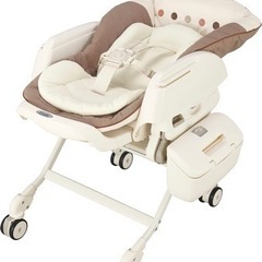 【美品】コンビ Combi ネムリラ ハイローチェア 電動　AUTO SWING 新生児〜