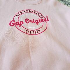 【着用3回】GAPトレーナー　裏起毛の画像