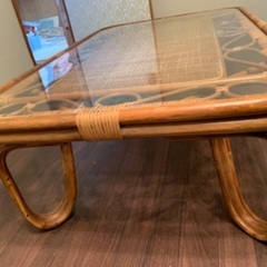 【アジアン家具】ラタンのローテーブルの画像