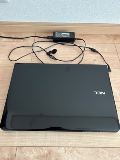 【値引不可】NEC ノートパソコン LaVie S LS150/N 黒(数十秒で起動)