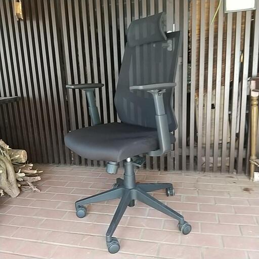 回転椅子、高さ調整可能⁉️中古品。