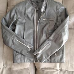 革ジャンの画像